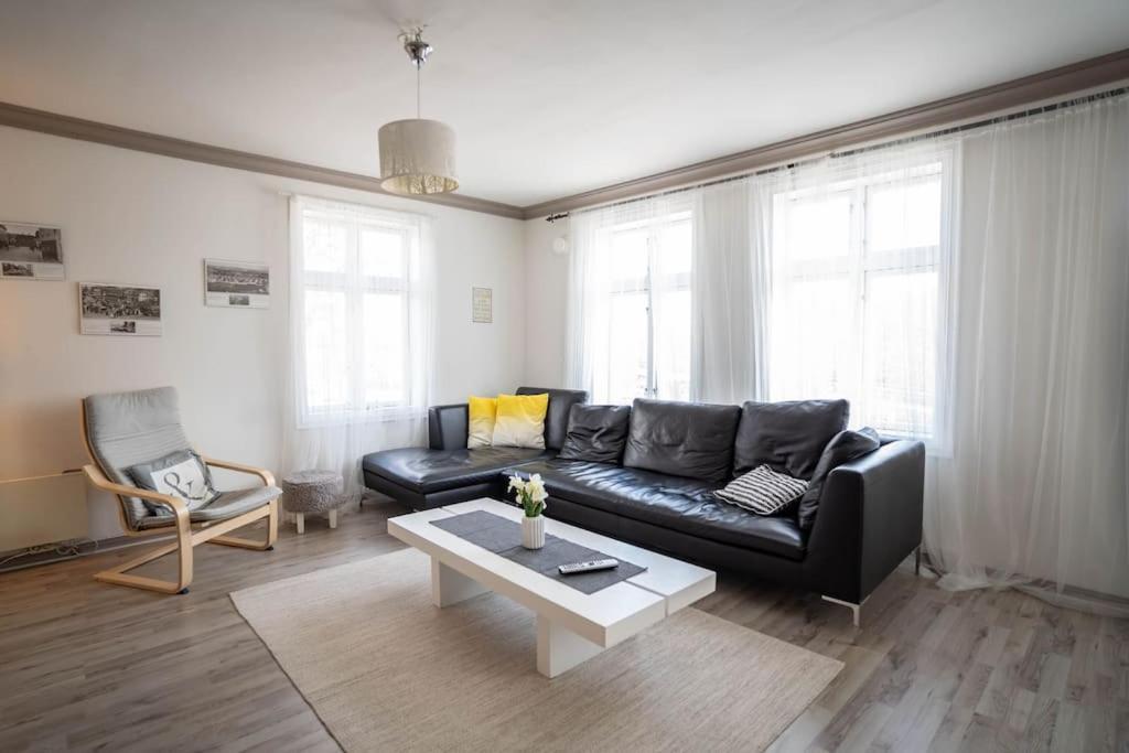 Apartamento Center Getaway - 6 By Berti *